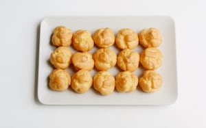 Preparazione Torta profiteroles - Fase 2