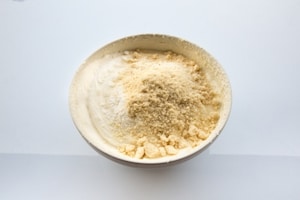 Preparazione Torta senza glutine alla frutta - Fase 2