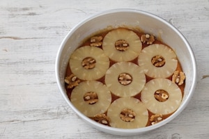 Preparazione Torta upside down all'ananas - Fase 3
