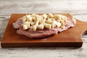 Preparazione Arrosto di maiale alle pere Kaiser  - Fase 2