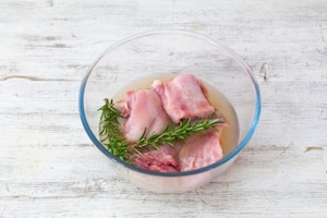 Preparazione Coniglio in umido - Fase 1