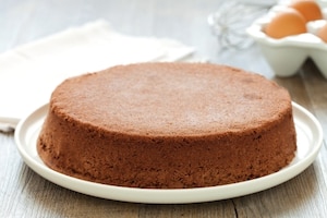 Preparazione Pan di Spagna al cacao - Fase 3