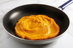 Preparazione Ziti con zucca, bottarga e fave di cacao - Fase 1