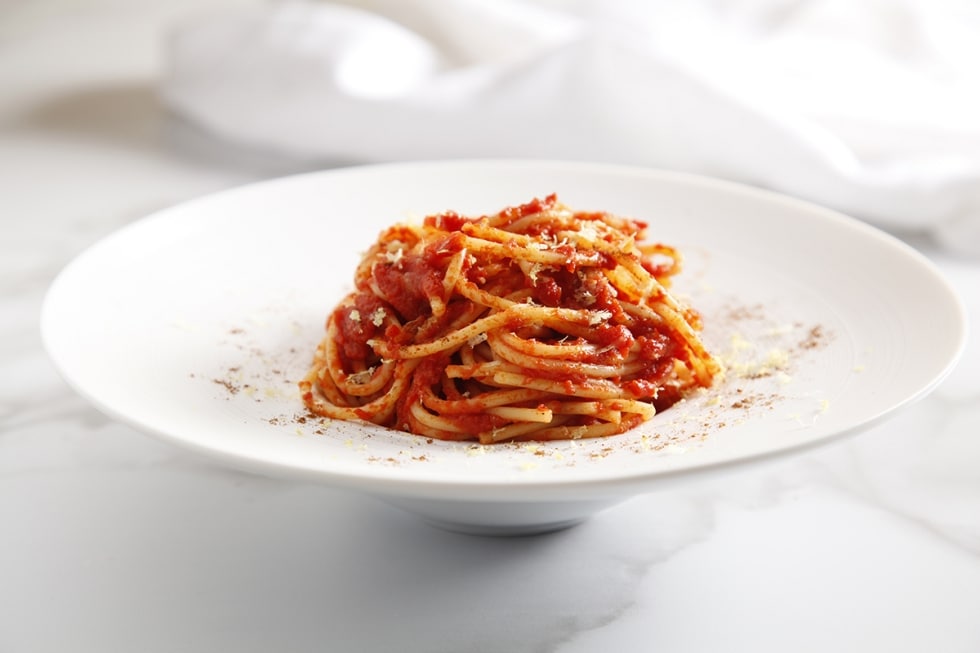 Spaghetti al pomodoro e vaniglia ricetta