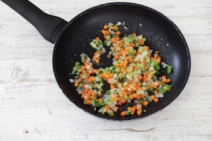Preparazione Spezzatino di vitello con patate - Fase 1