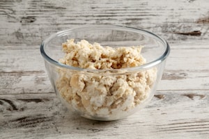 Preparazione Torta di pane zero sprechi - Fase 2