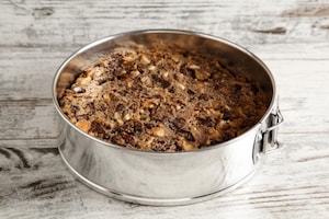 Preparazione Torta di pane zero sprechi - Fase 3