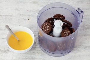 Preparazione Torta Pan di Stelle - Fase 1