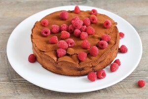 Preparazione Torta tenerina ai lamponi - Fase 5