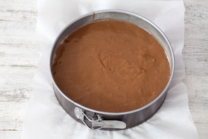 Preparazione Torta tenerina ai lamponi - Fase 4