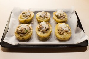 Preparazione Barchette di patate ai funghi  - Fase 2
