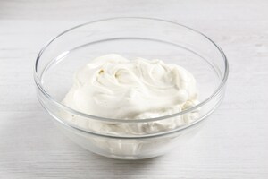 Preparazione Crostata con namelaka al cioccolato bianco e vaniglia - Fase 3