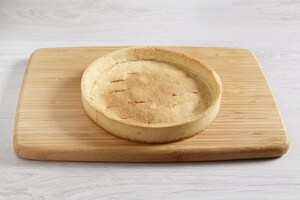 Preparazione Crostata con namelaka al cioccolato bianco e vaniglia - Fase 2