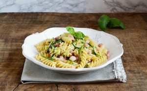 Preparazione Fusilli con zucchine e pancetta - Fase 3