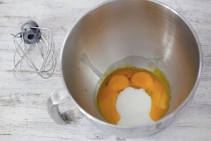 Preparazione Tiramisù con i Pavesini - Fase 1