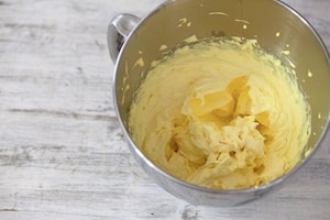 Preparazione Tiramisù con i Pavesini - Fase 2