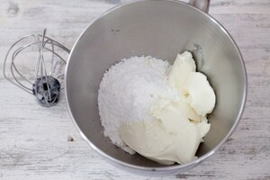 Preparazione Torta alla zucca, mandorle e noce moscata - Fase 1