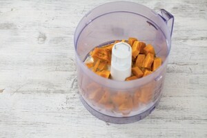 Preparazione Torta alla zucca, mandorle e noce moscata - Fase 3