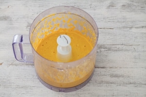 Preparazione Torta alla zucca, mandorle e noce moscata - Fase 3