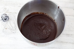 Preparazione Torta Ferrero Rocher - Fase 2