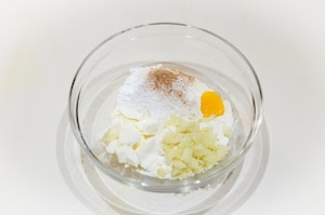 Preparazione Biscotti alle patate e cannella con crema all'arancia - Fase 1