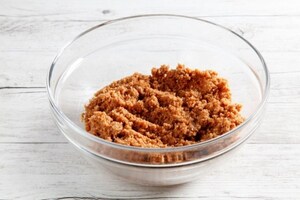 Preparazione Cheesecake al caffè e amaretti  - Fase 3