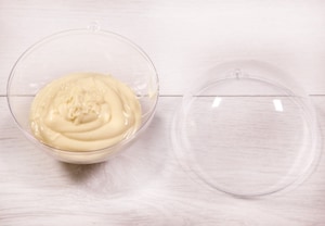 Preparazione Choco ball di cioccolato bianco - Fase 3