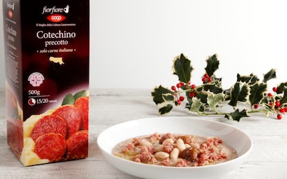 Crema di fagioli bianchi e castagne con briciole di cotechino