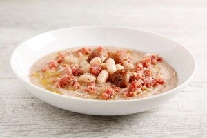Preparazione Crema di fagioli bianchi e castagne con briciole di cotechino - Fase 3