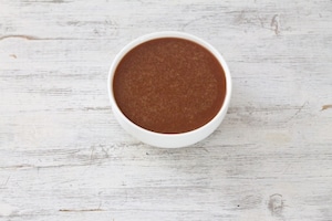 Preparazione Crostata meringata al cioccolato e caramello al burro salato - Fase 4