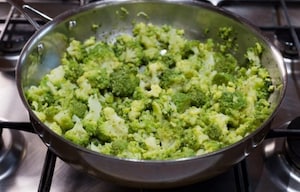 Preparazione Gnocchi ripieni di broccoli, ricotta e tartufo - Fase 1
