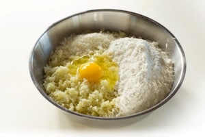Preparazione Gnocchi ripieni di broccoli, ricotta e tartufo - Fase 1