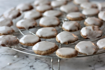 Preparazione Lebkuchen - Fase 4 Preparazione Lebkuchen - Fase 4