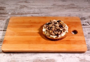 Preparazione Panettone farcito salato con caviale di limone e funghi shiitake - Fase 3