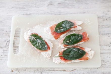 Preparazione Saltimbocca di cernia - Fase 1 Preparazione Saltimbocca di cernia - Fase 1