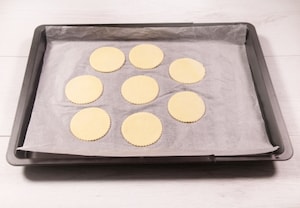 Preparazione Tartine ricotta, salmone e caviale di limone - Fase 1