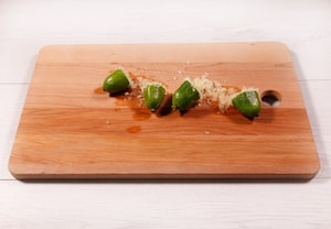 Preparazione Tartine ricotta, salmone e caviale di limone - Fase 3