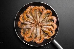 Preparazione Gamberoni in padella - Fase 2