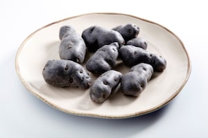 Preparazione Patate viola al forno - Fase 1