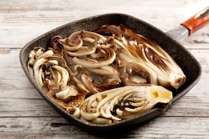 Preparazione Radicchio grigliato in agrodolce - Fase 3