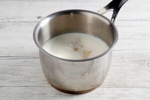 Preparazione Bunet in casseruola  - Fase 1