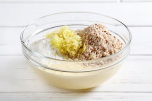 Preparazione Torta di mandorle - Fase 2