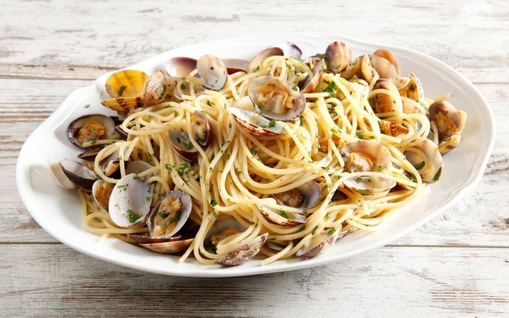 Ricetta Spaghetti alle vongole - Cucchiaio d'Argento