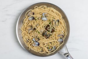 Preparazione Spaghetti alle vongole - Fase 6
