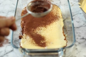 Preparazione Tiramisù con il pandoro - Fase 2