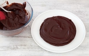 Preparazione Torta al cioccolato e caffè con crema pasticciera al cioccolato - Fase 4