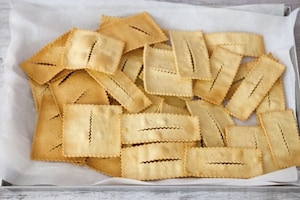 Preparazione Chiacchiere al forno - Fase 4