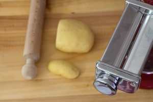 Preparazione Chiacchiere al forno - Fase 2