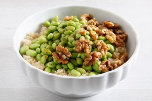Preparazione Insalata di edamame e quinoa - Fase 3