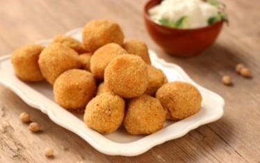 Polpette di ceci e pecorino